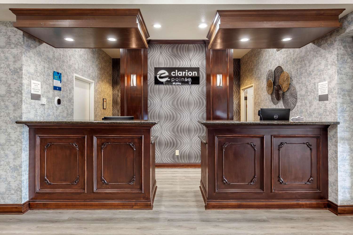 Clarion Pointe Sulphur Springs 4/45