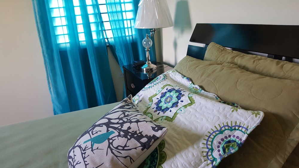 Ocho Rios Villa At Coolshade Iv 9/50