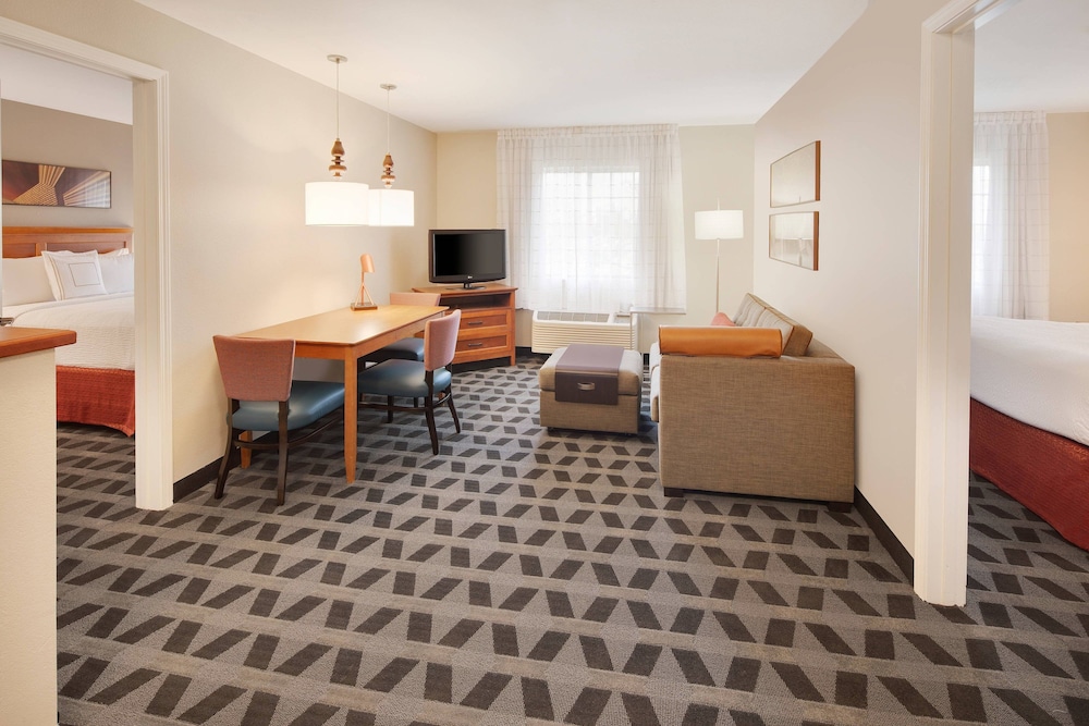 Towneplace Suites By Marriott Bentonville Rogers 30/44