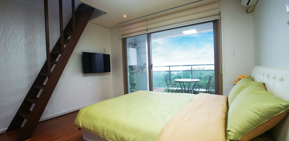 Jeju J Pension 16/37
