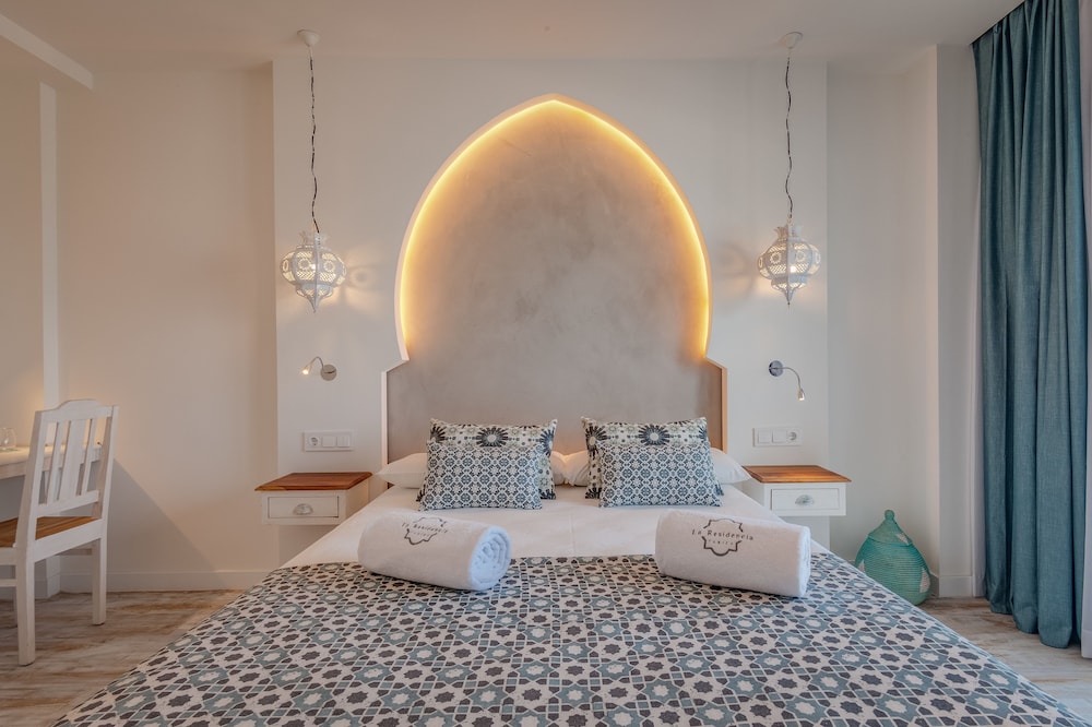 Hotel & Spa La Residencia Puerto 25/73