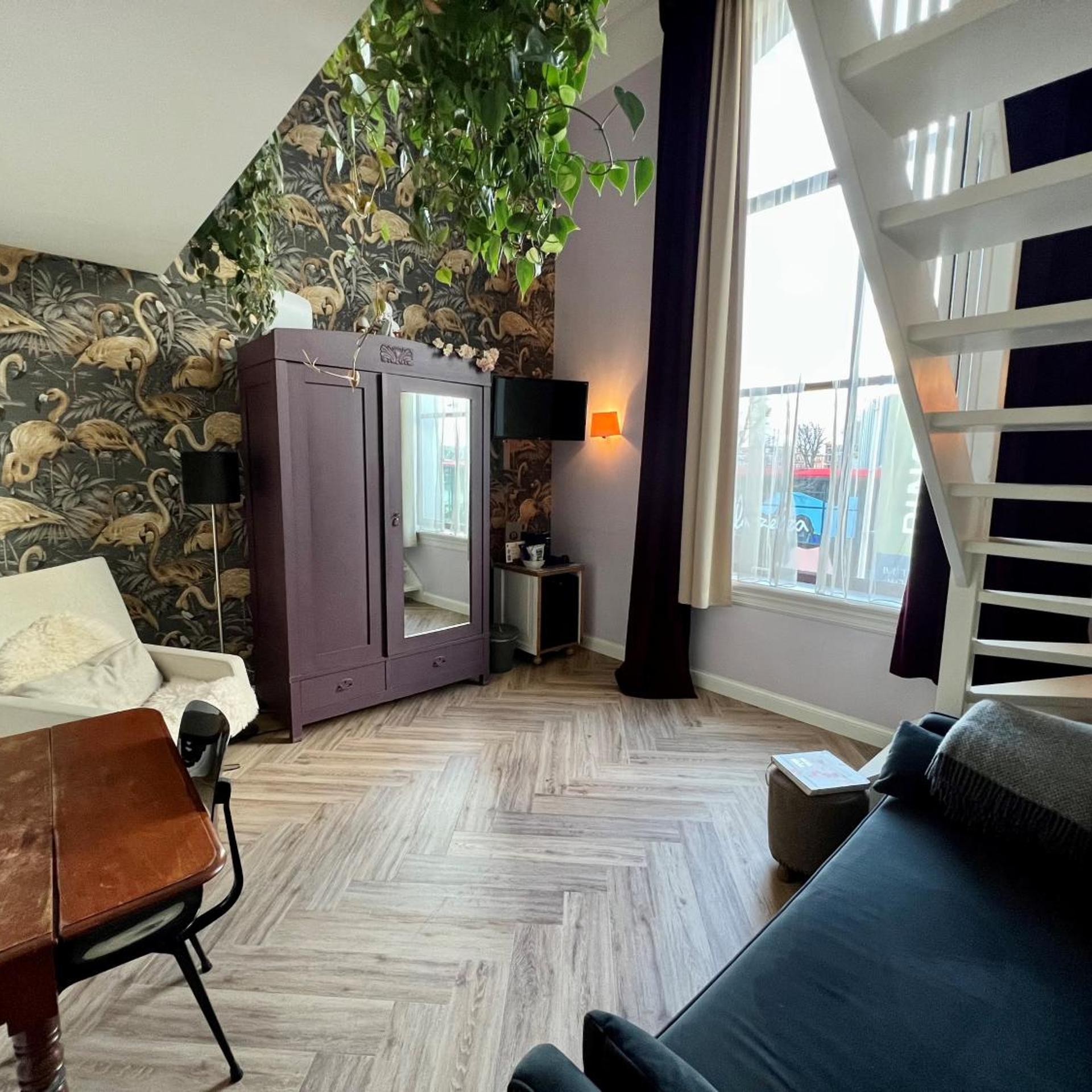 Mezzanine, Double Bed