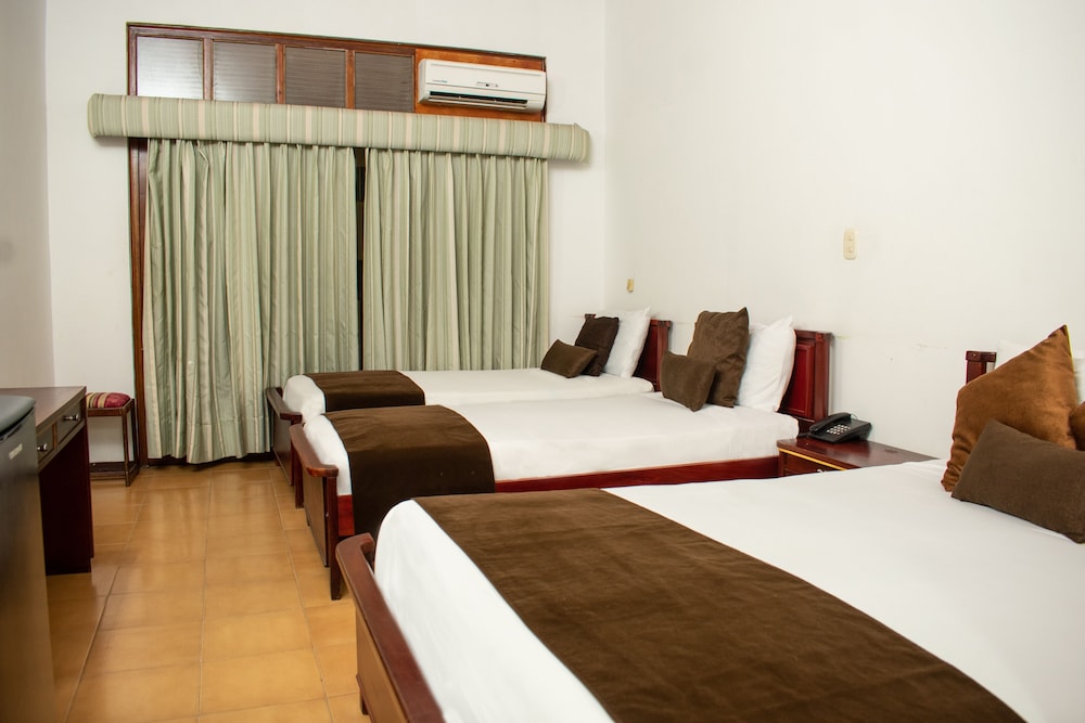 Palmarena Plaza Hotel 24/49