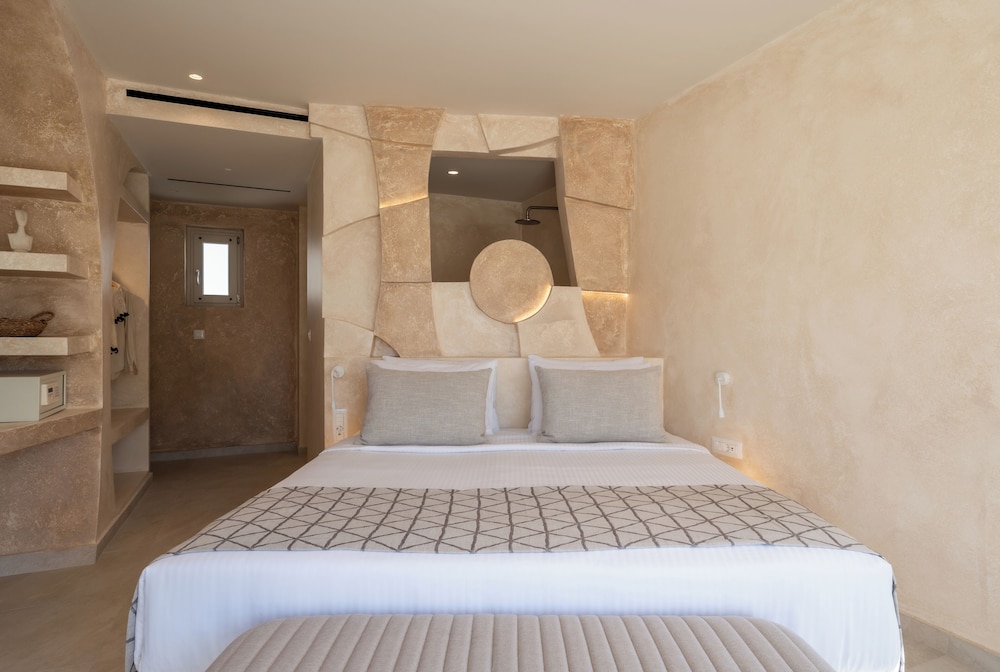 Heyday Luxury Suites 21/66