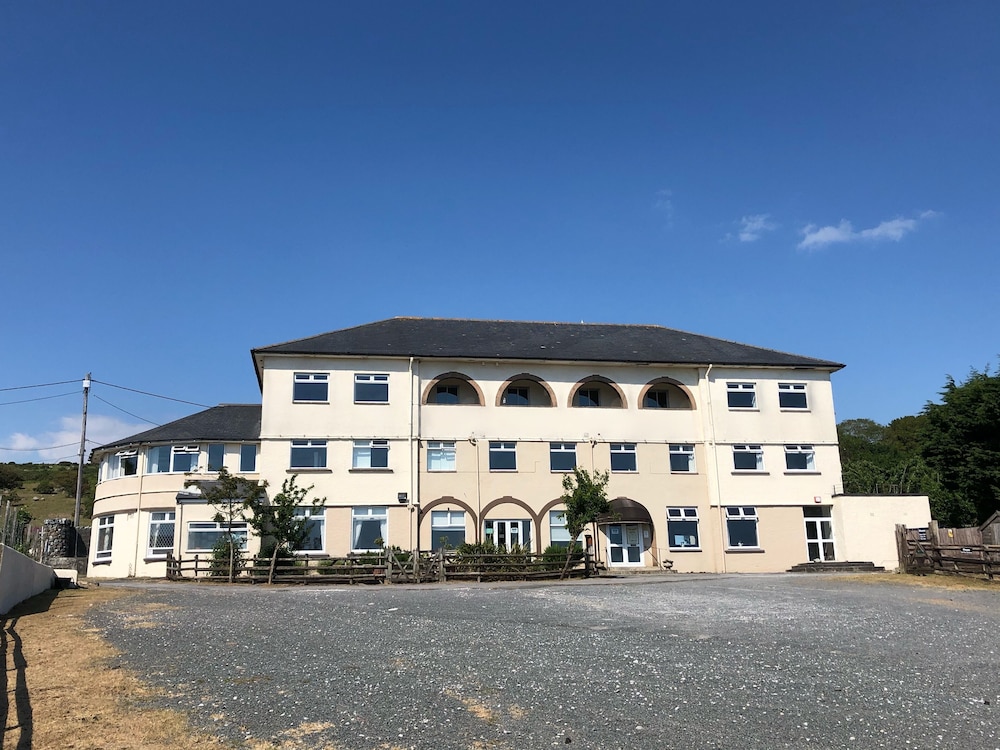 The Moorland Hotel 4/50