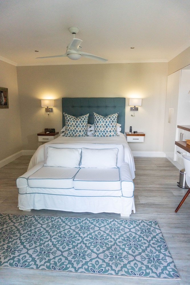 Admiralty Beach House 10/50