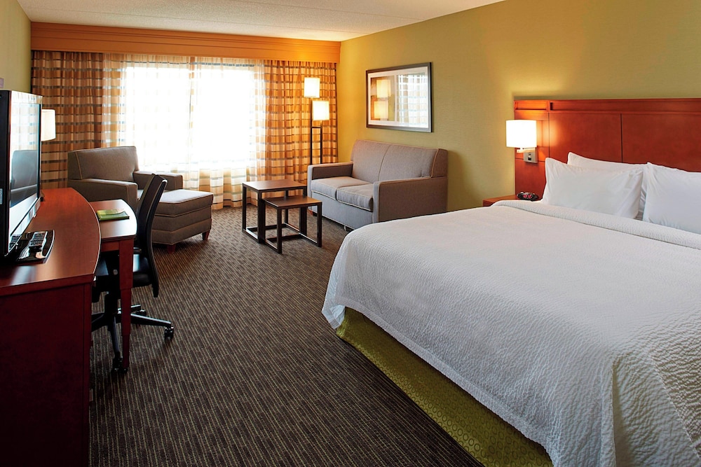 Room at Courtyard By Marriott Ithaca Airport/University, ITHACA - NY