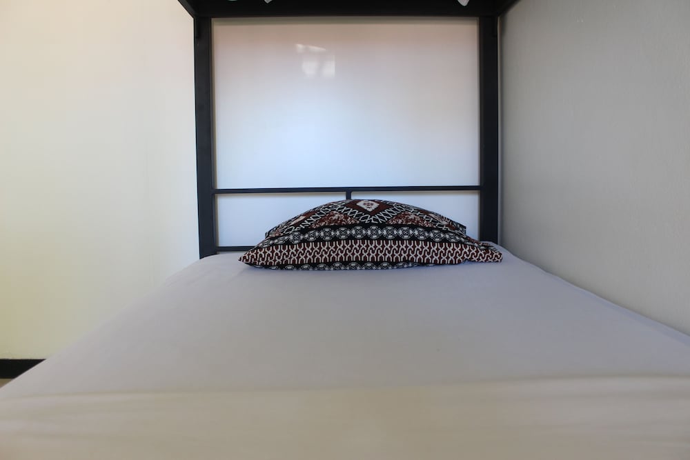 Bamboo Backpackers 23/48