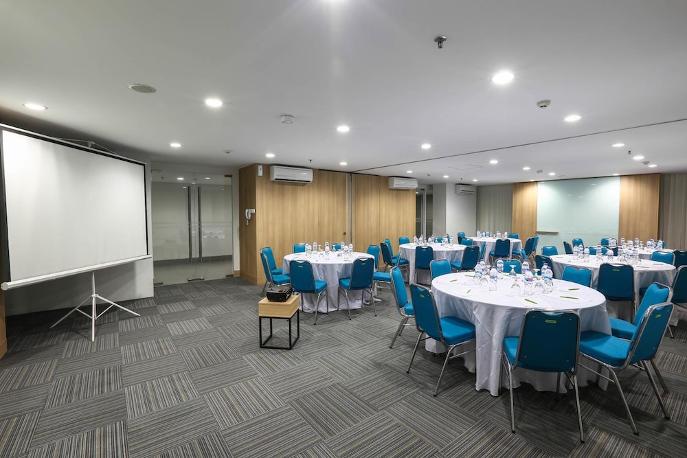Hotel Citradream Bintaro 46/51