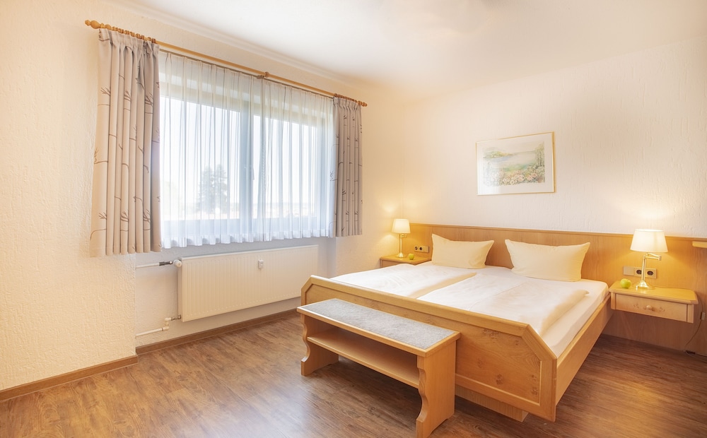 Standard, Double Bed