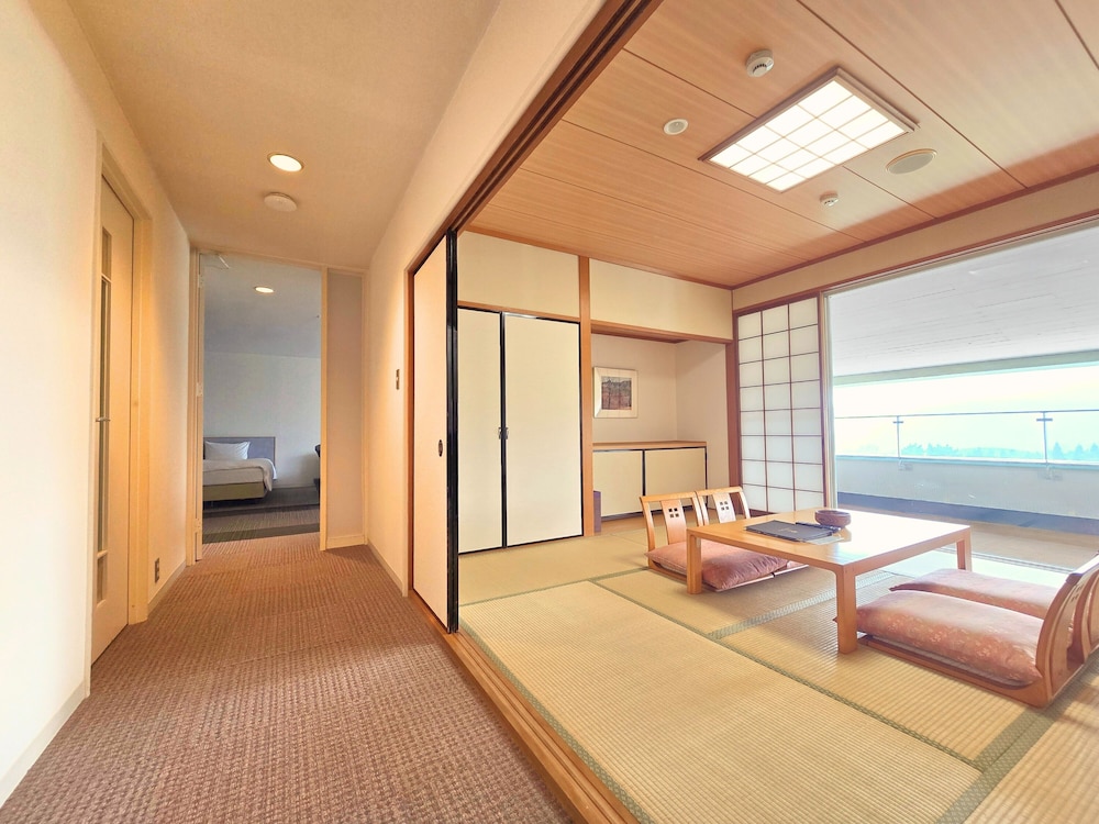 KIJIMA KOGEN HOTEL 36/58