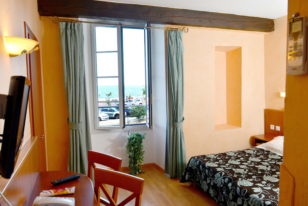 Hotel Posta Vecchia 29/84