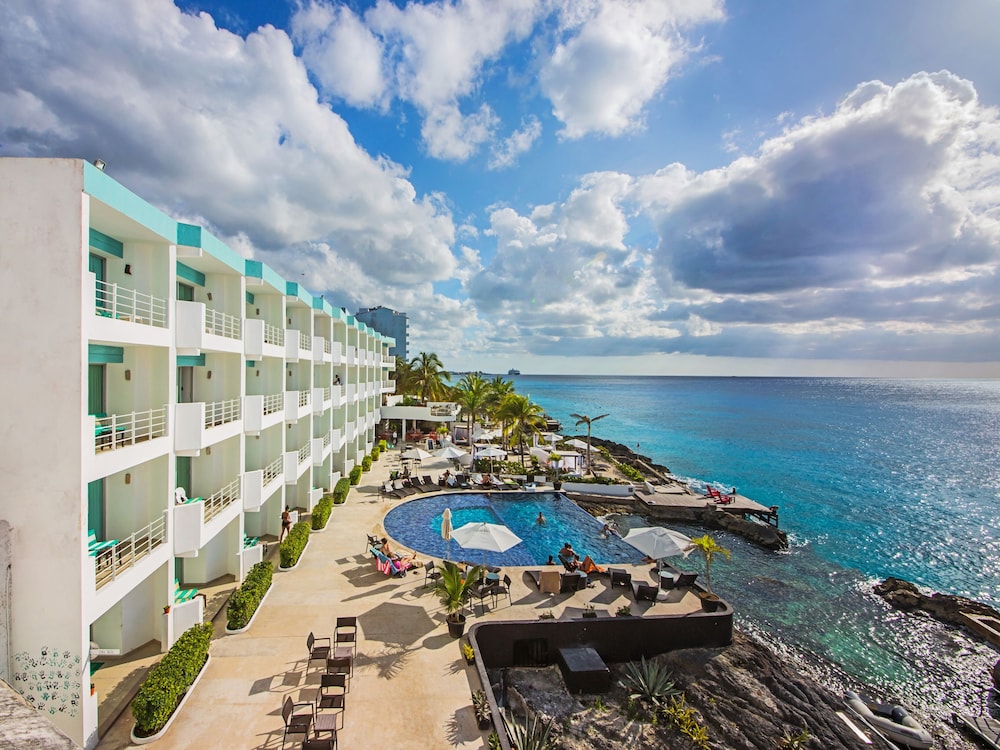 Hotel B Cozumel in COZUMEL