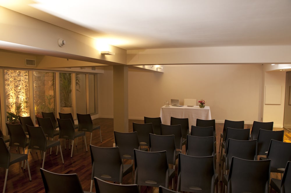 Kenton Palace Buenos Aires 59/62