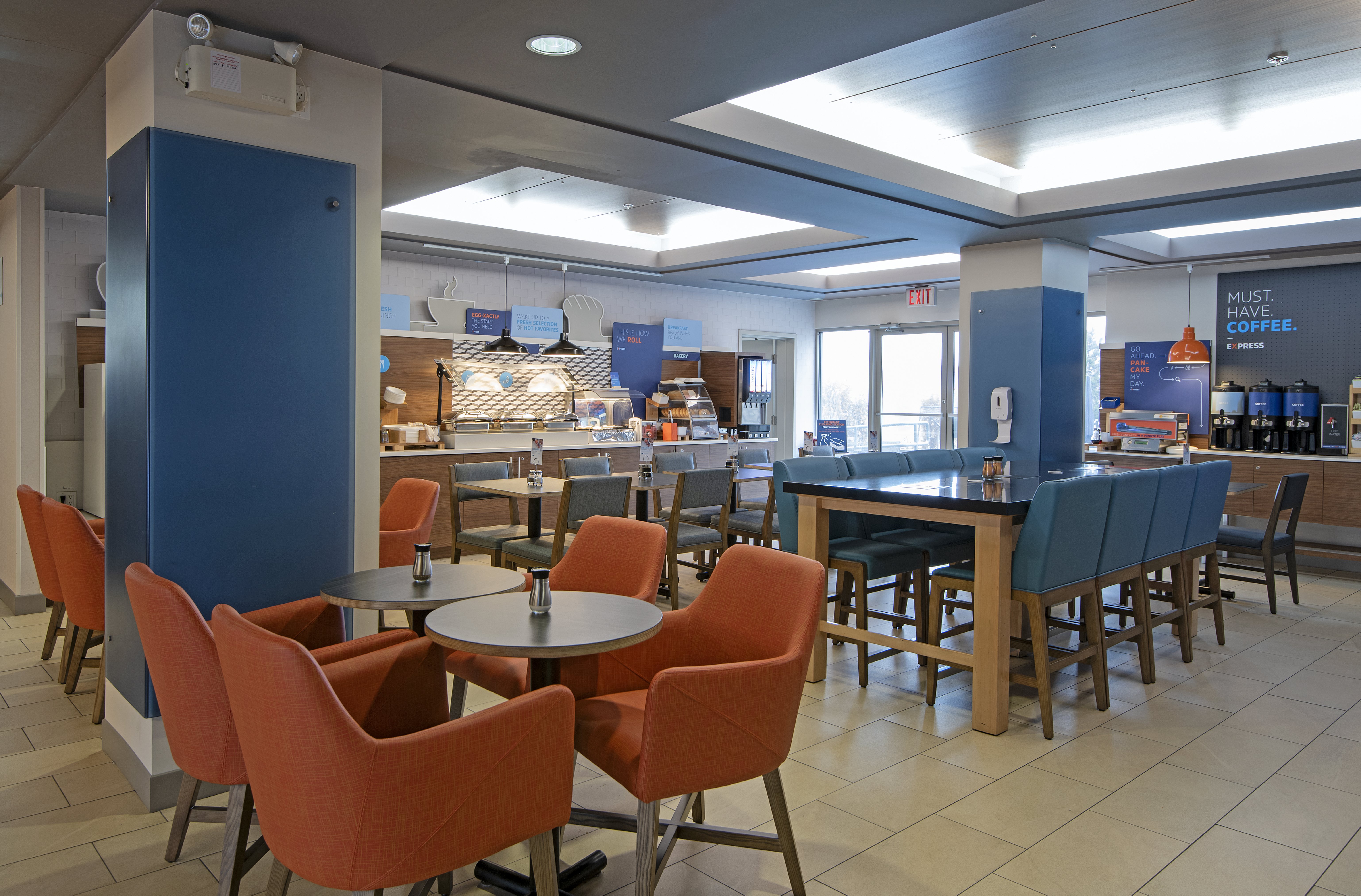 Holiday Inn Express Kamloops 63/74