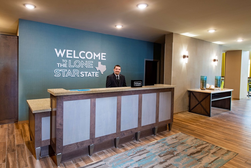 Hampton Inn Suites Keller Tx 11/47