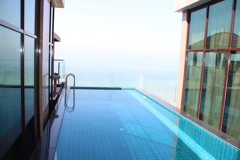 Lagoona Beach Luxury Resort And Spa 36/75