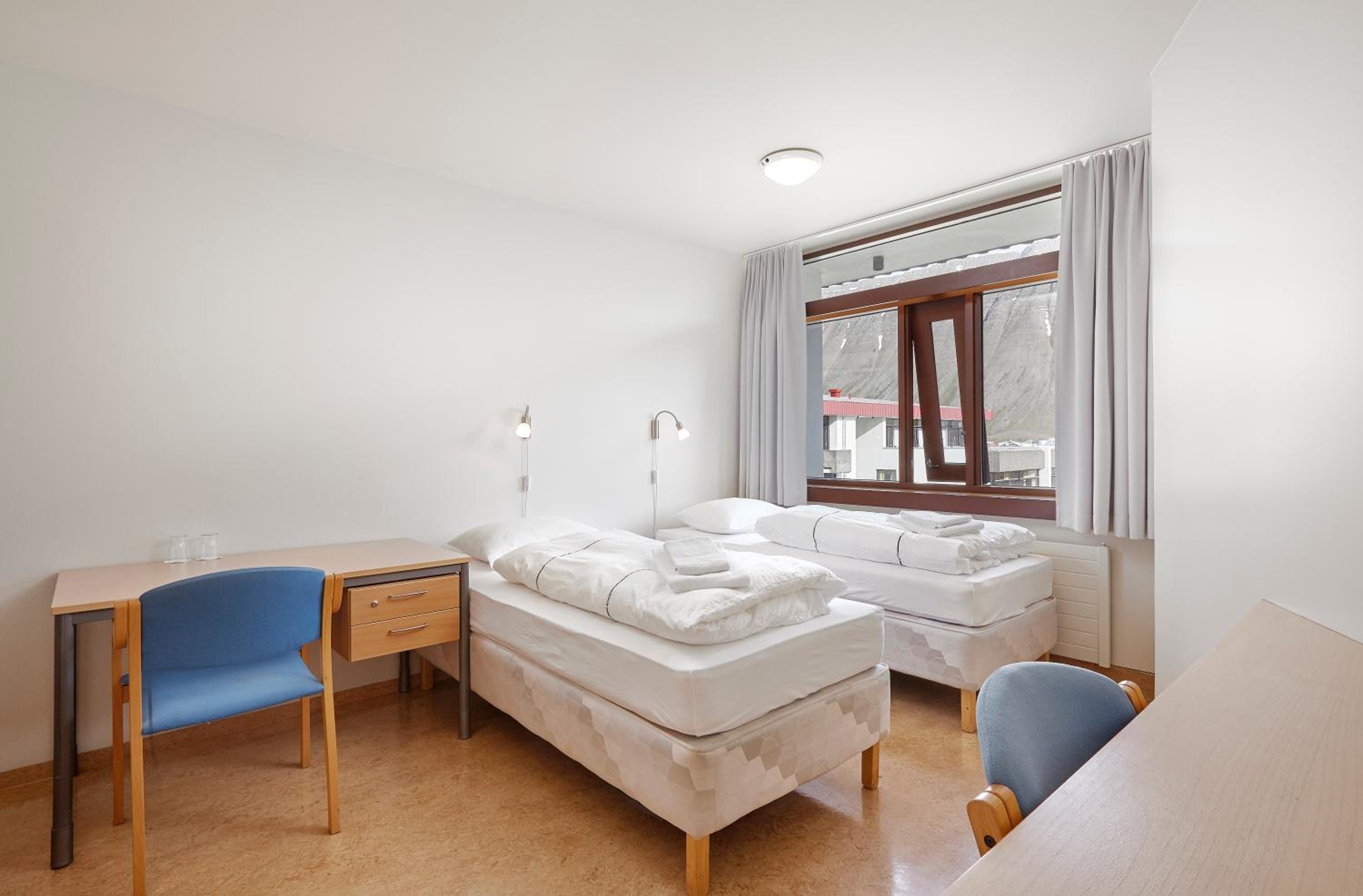 Edda Hotel Isafjorour 11/25