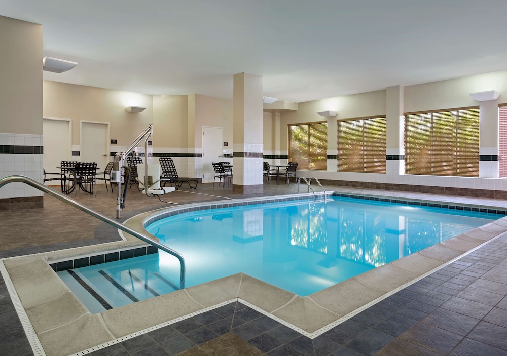 Hilton Garden Inn Chicago/Midway Airport 4/41
