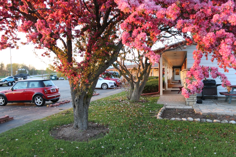 Wisconsin-Aire Motel By Random Lake 28/41