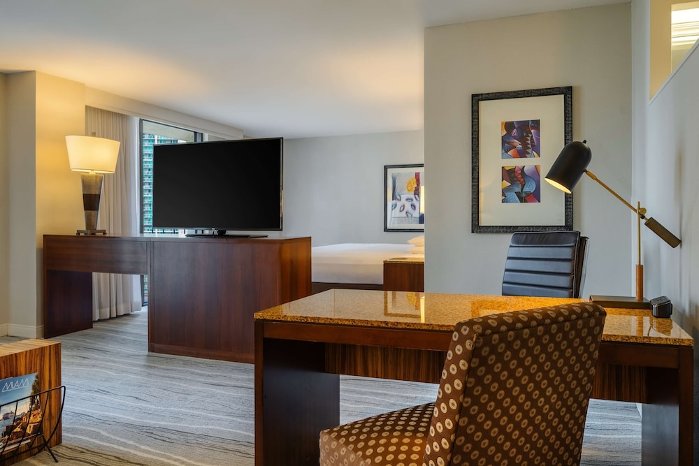 Hyatt Regency Miami 37/50