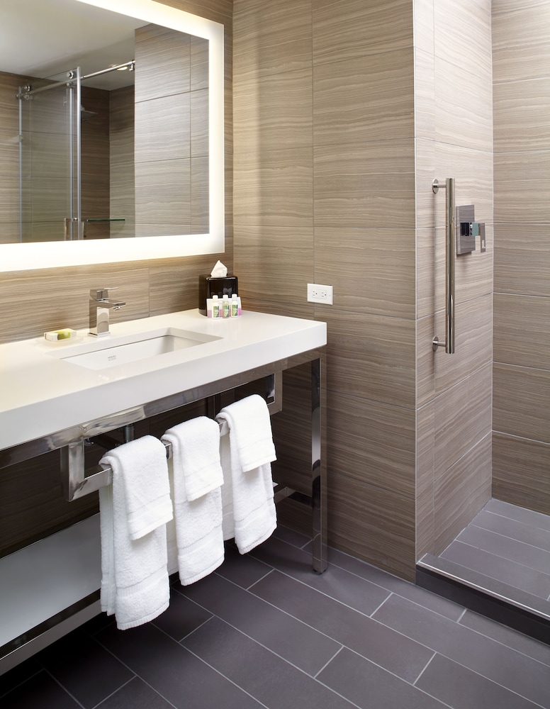Hilton Garden Inn New York Times Square North 11/38