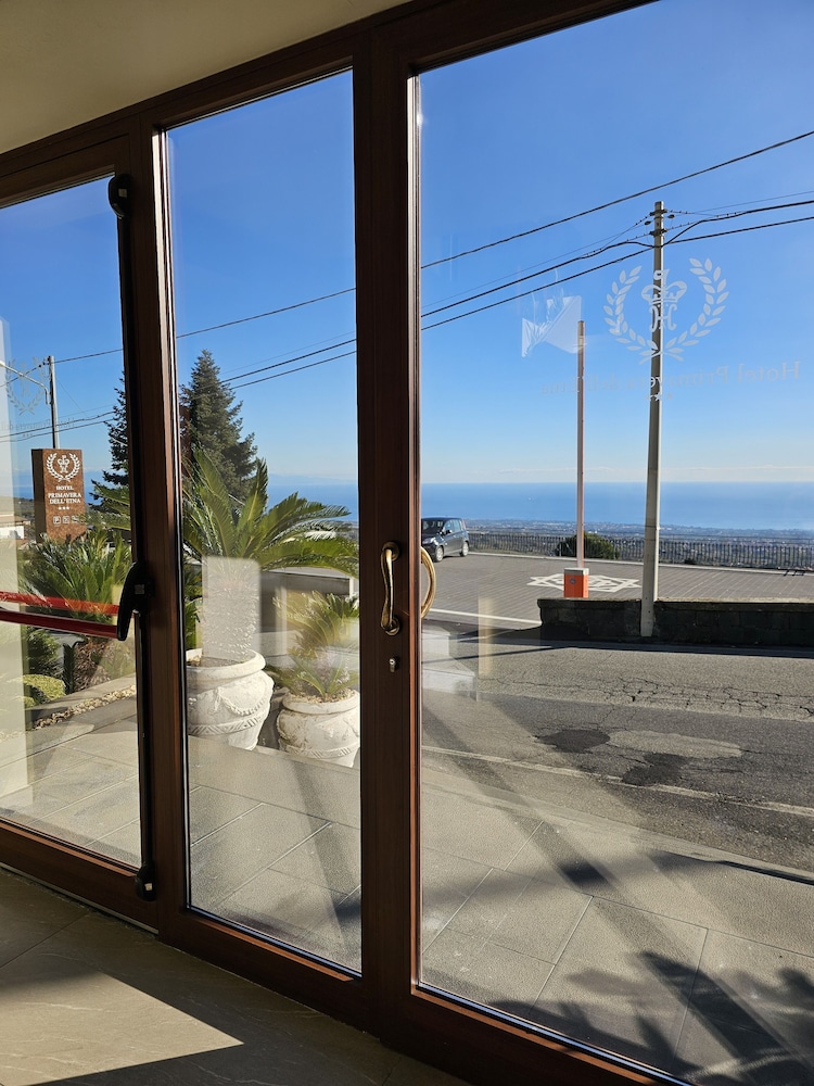 Hotel Primavera Dell'etna 28/47