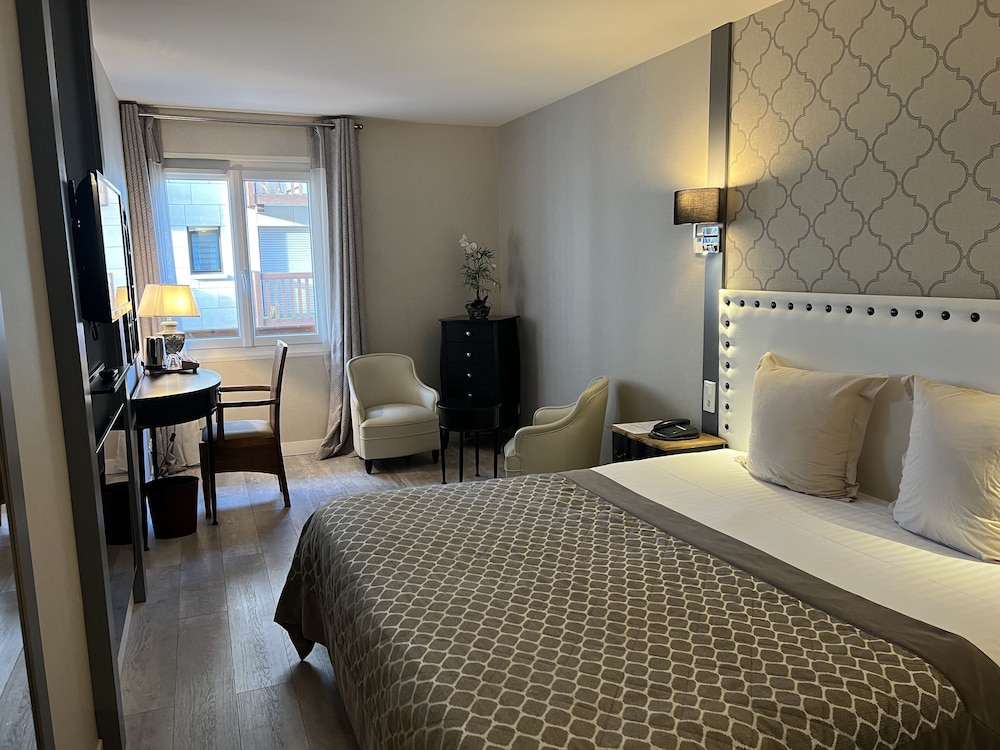 Hotel Le Trophee 23/76