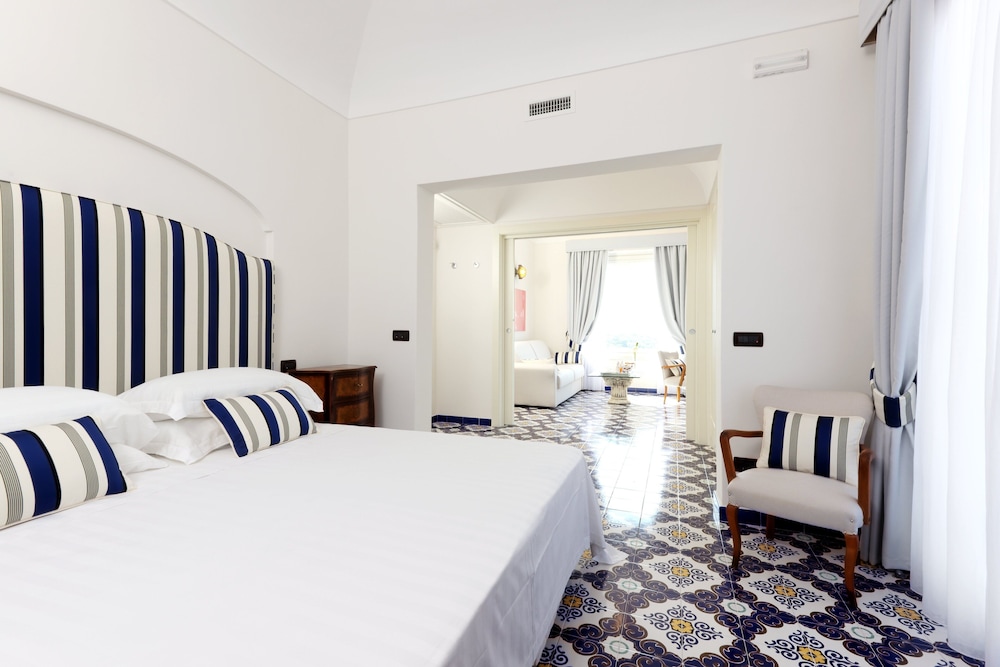 Albergo San Montano 18/54