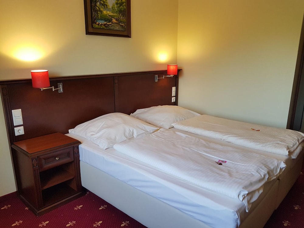 Hotel Medaillon 16/41