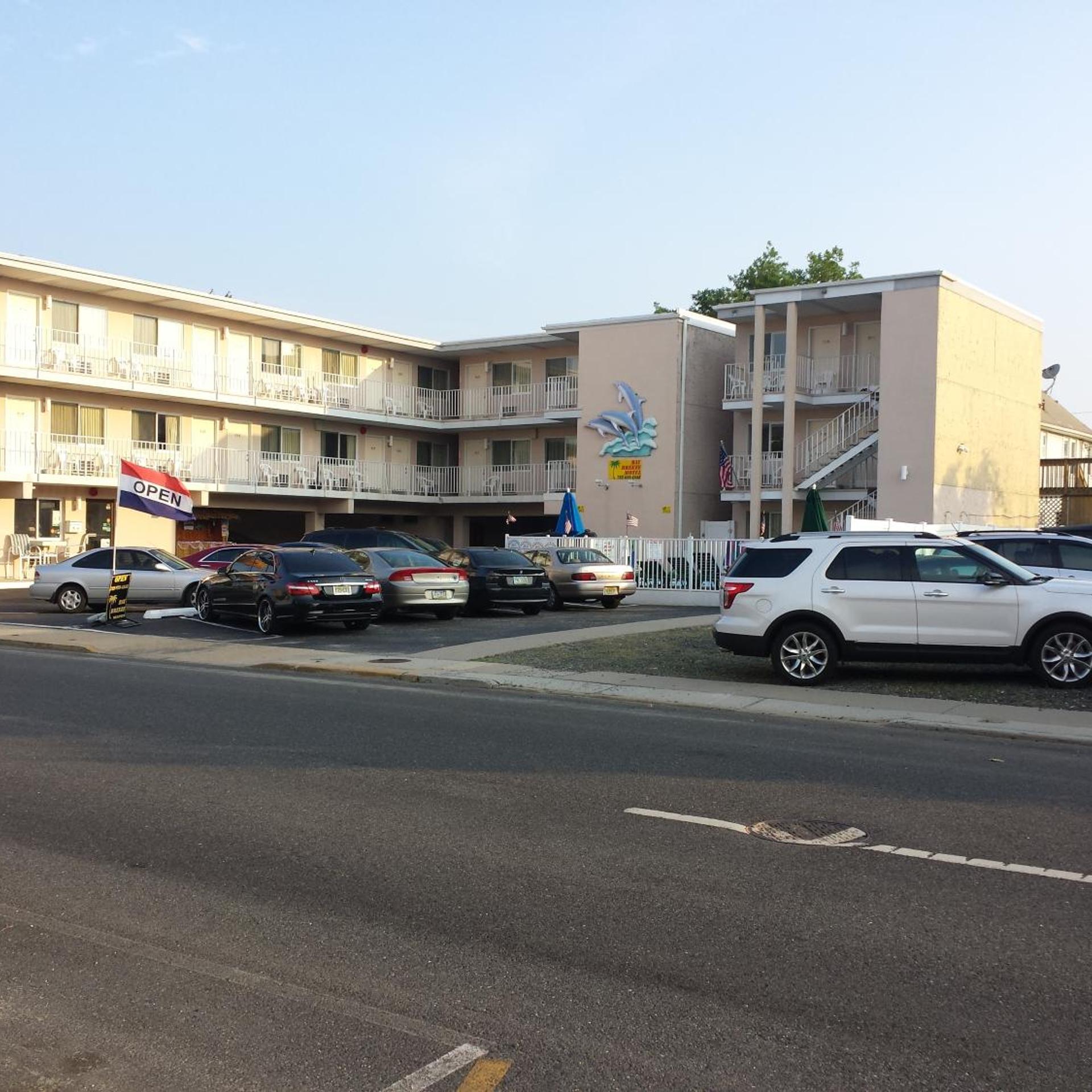Bay Breeze Motel 18/28