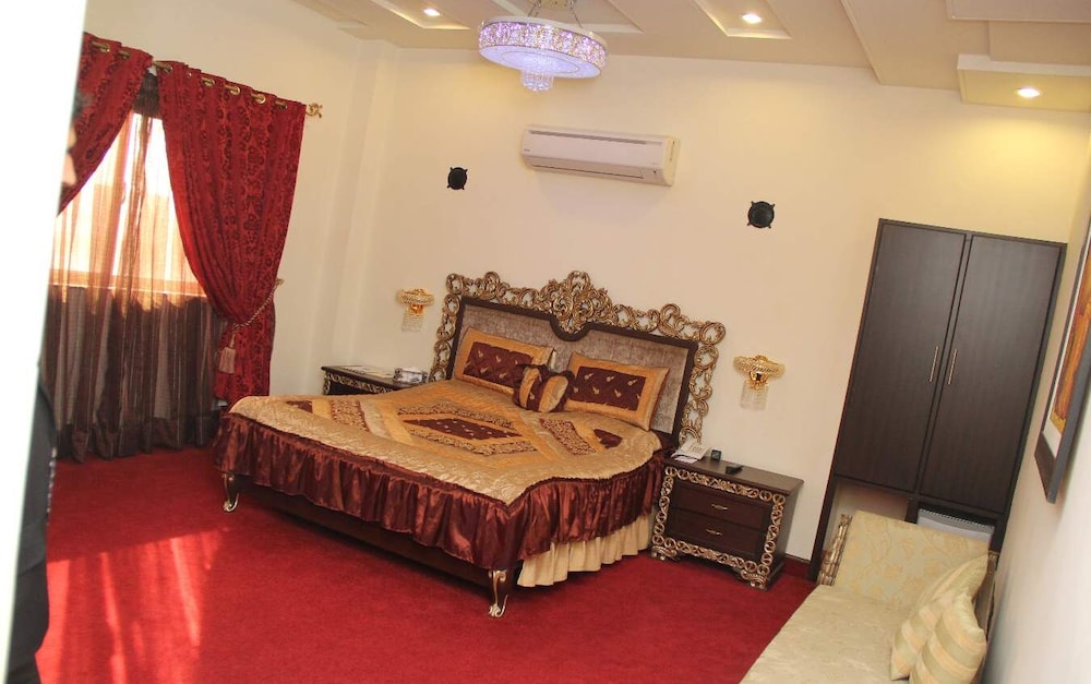 Hotel Javson Sialkot 24/60