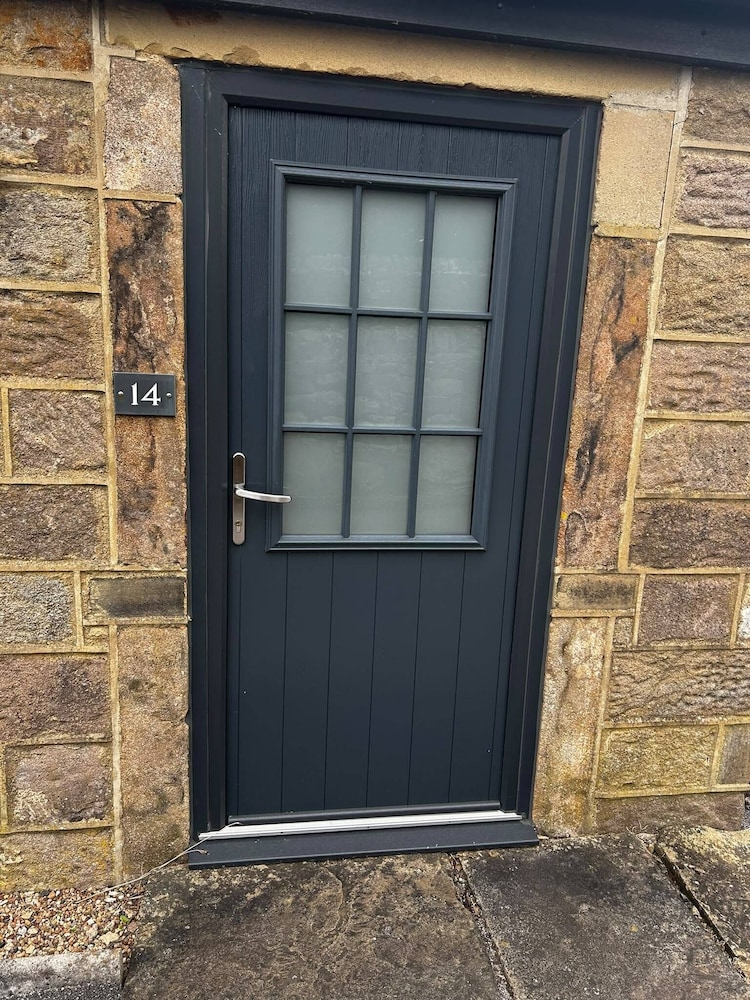 Chevin End Guest House 24/50