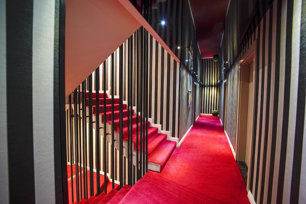 Basel Hotel 28/50