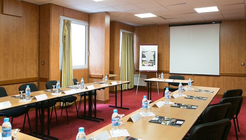 Brit Hotel Bordeaux Aeroport Le Soretel 51/61