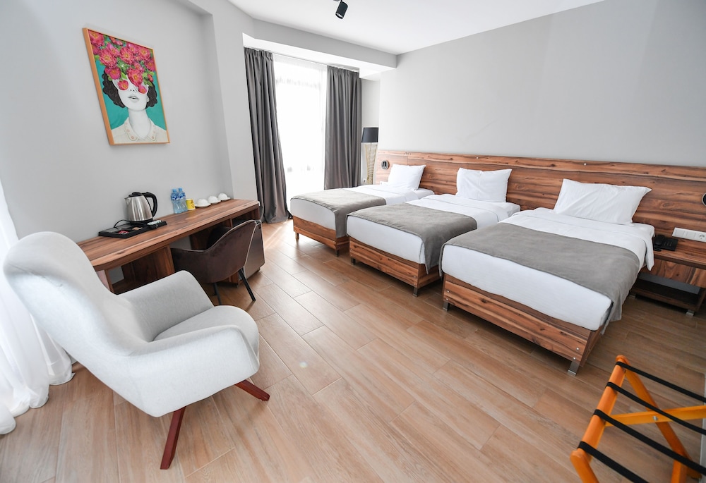 Address Boutique Hotel 25/55