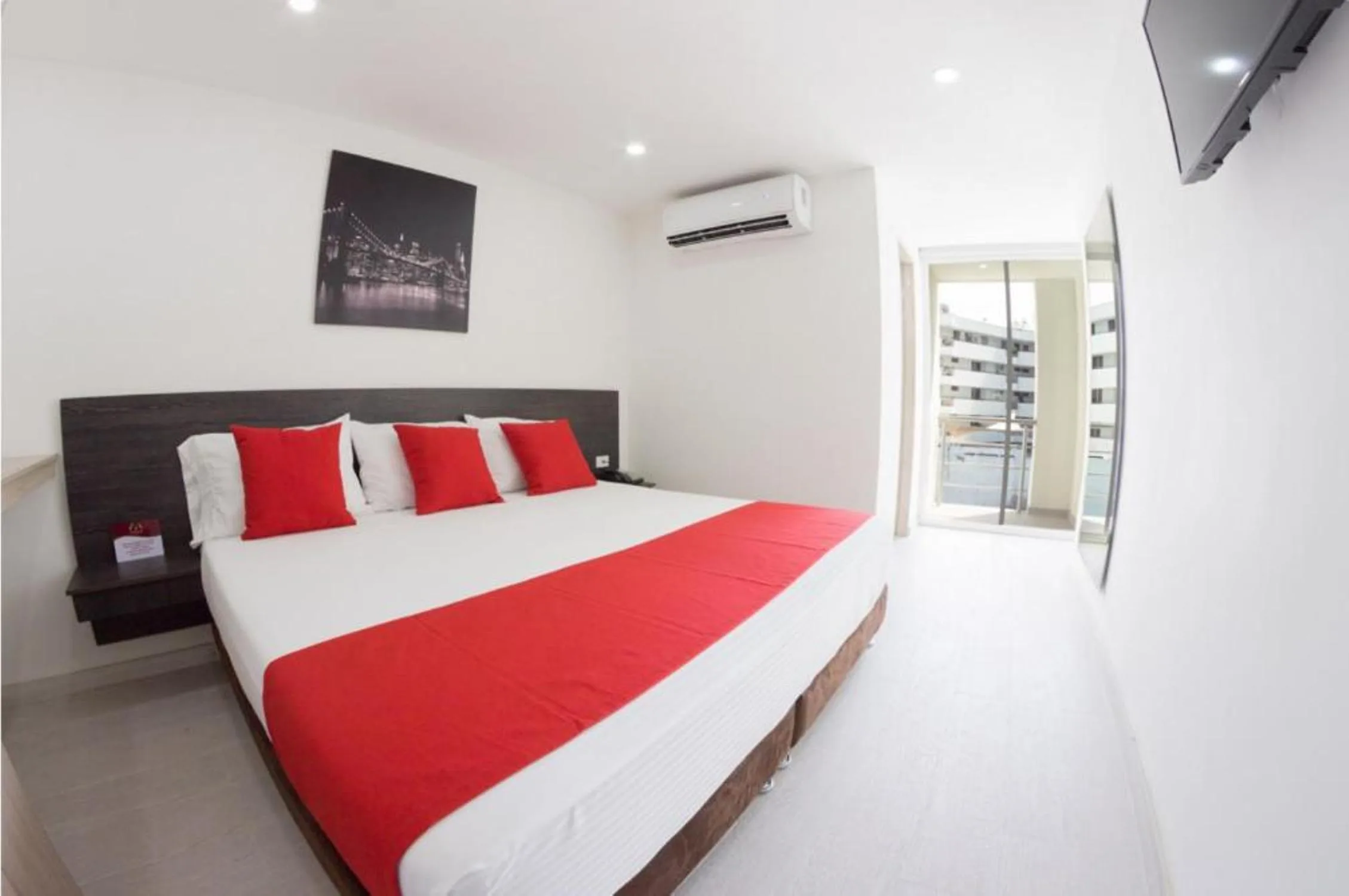 Hotel Massay 2/10