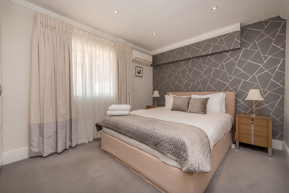 1 Bedroom, Superior, Apartment, King Bed