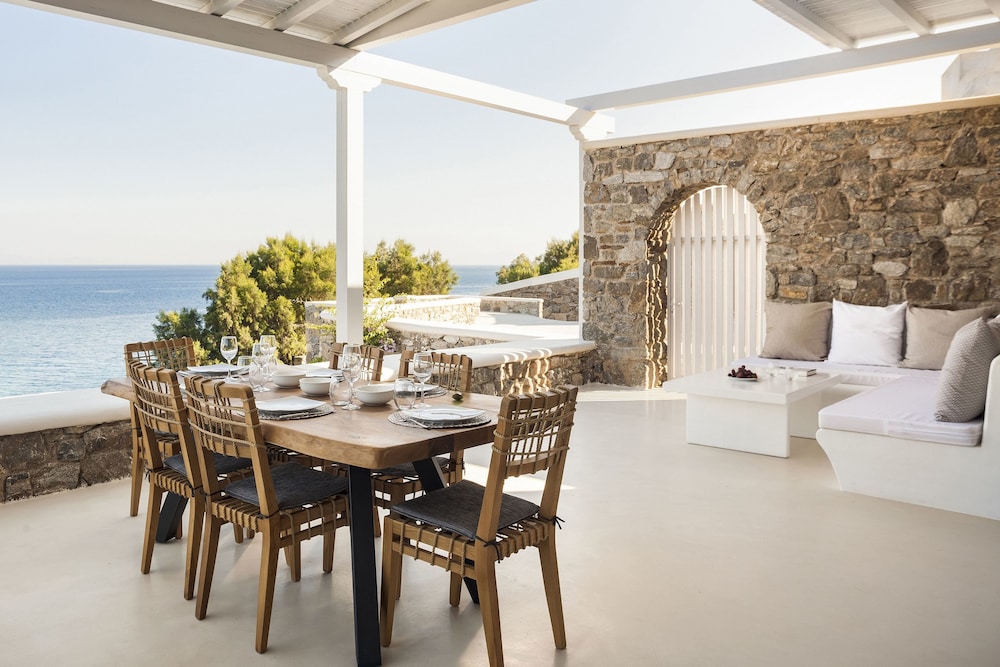 Casa del Mar Mykonos Seaside Resort 68/78