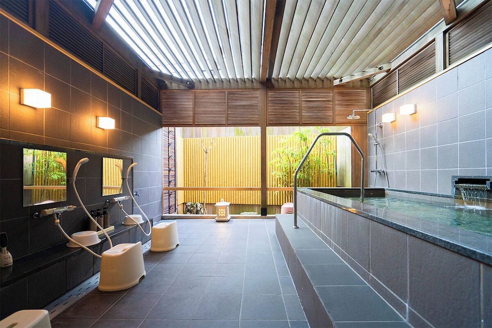 Hotel Sekumiya 22/37