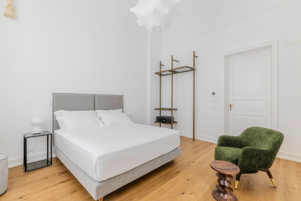 Dome Hotel 19/48
