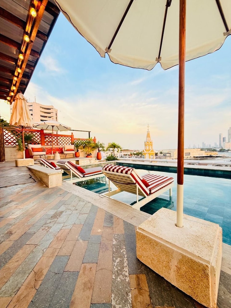 NH Cartagena Urban Royal 23/46