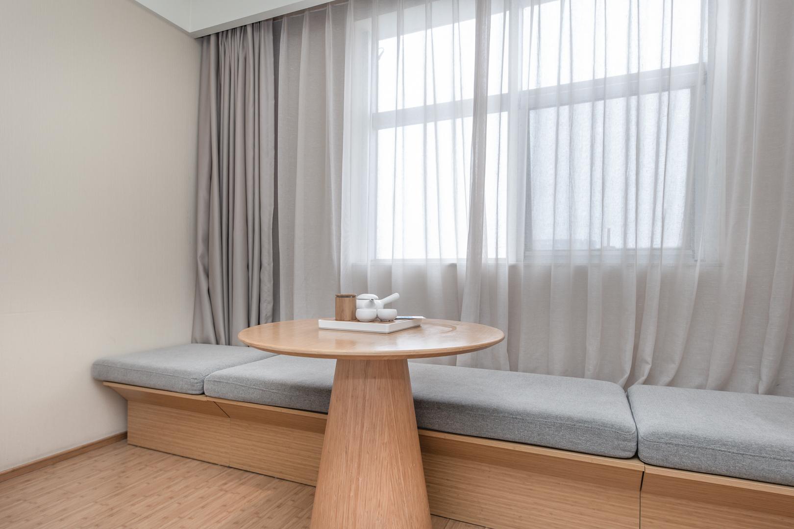 JI Hotel Hangzhou Wulin Square Wenhui Building 34/50