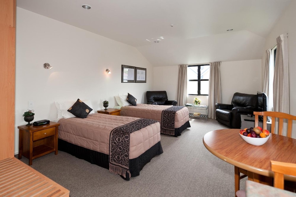Country Glen Lodge 34/69