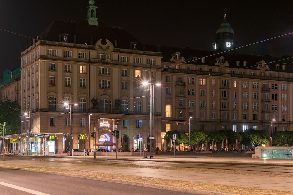 STAR INN HOTEL PREMIUM DRESDEN IM HAUS ALTMARKT, BY QUALITY(Formerly Star Inn Hotel Premium Dresden 4/38