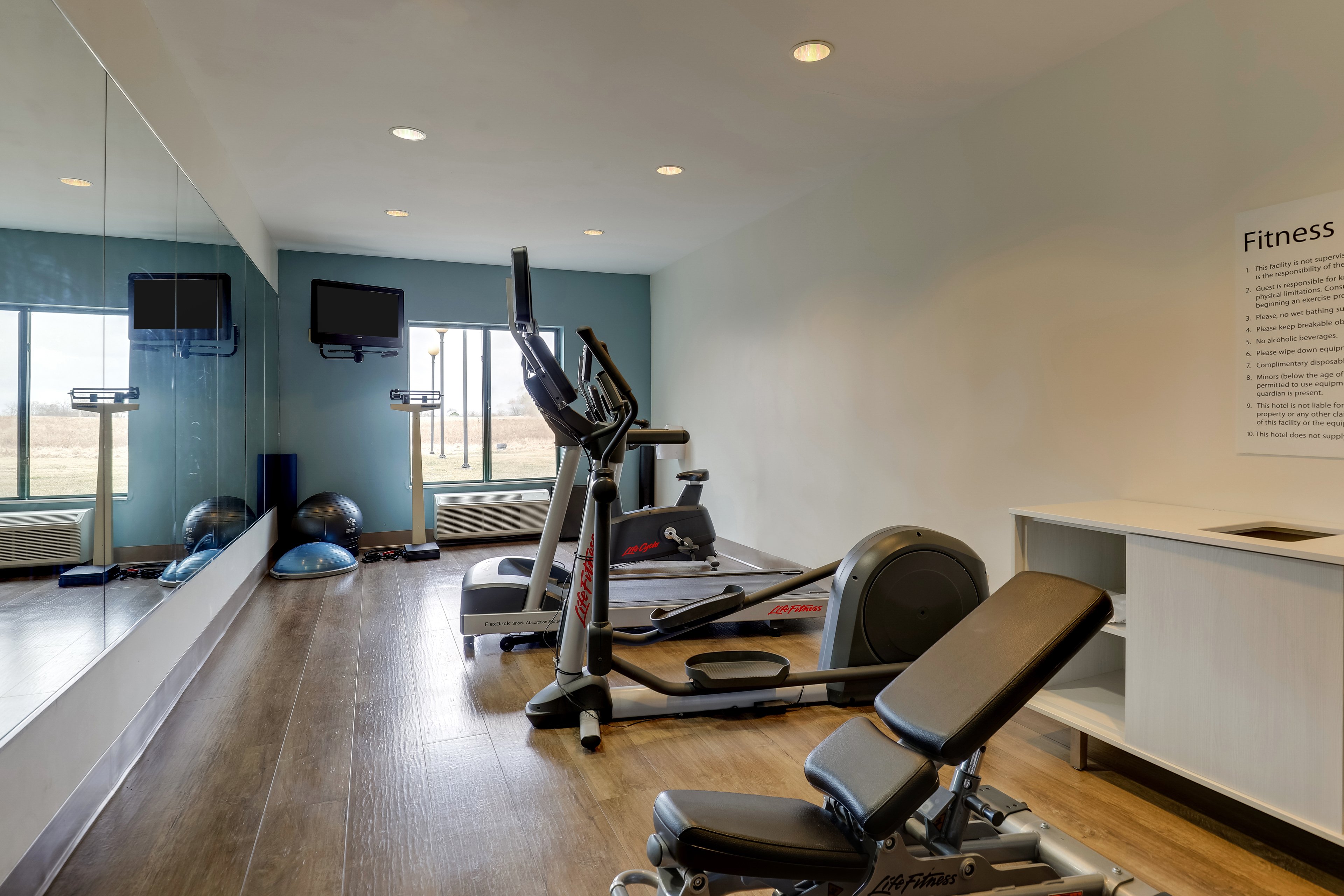 Holiday Inn Express & Suites Bryan - Montpelier 26/50
