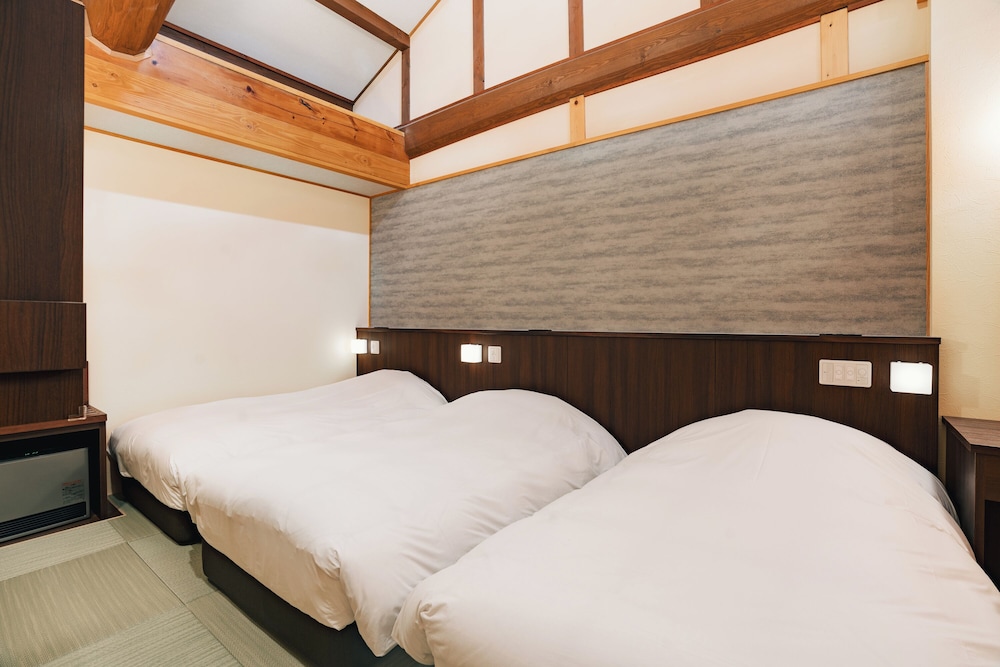 Renovated, Triple, Futon Bed, 3 Beds, Outdoor Bath, Annex