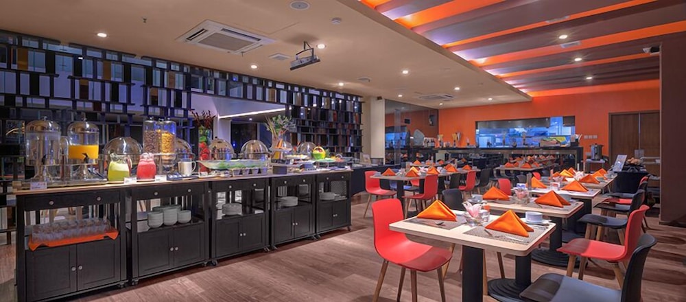 J Hotel Bandara Soekarno Hatta 22/26