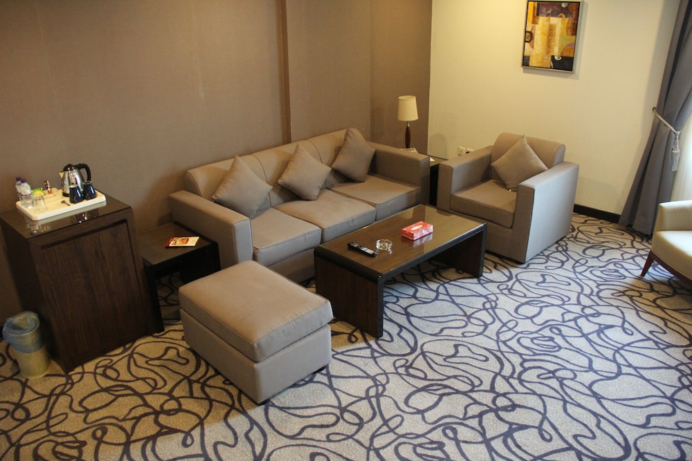 فندق جولدن توليب الخبر كورنيش(Golden Tulip Al Khobar) 56/81