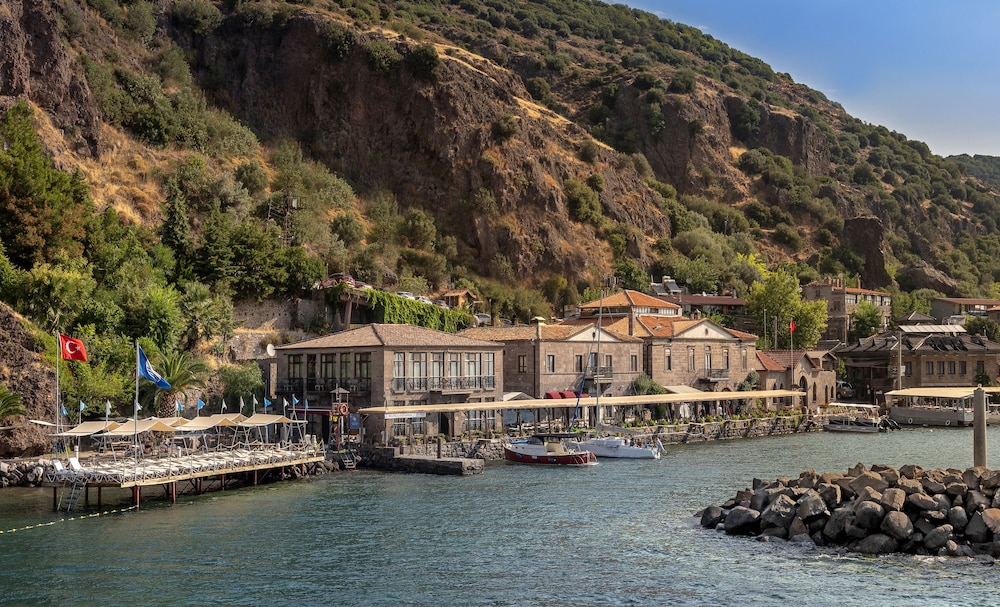 Assos Nazlihan Hotel 69/77